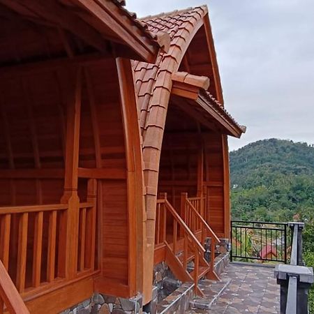 Giri Swari Homestay Сідемен Екстер'єр фото