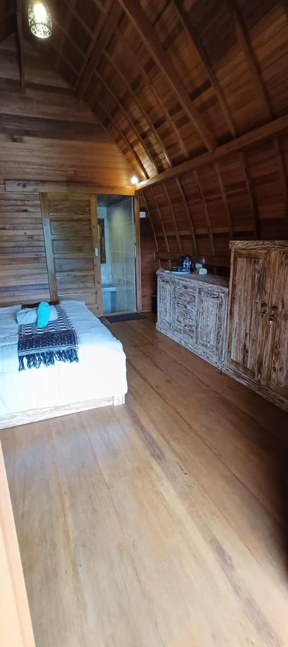 Giri Swari Homestay Сідемен Екстер'єр фото