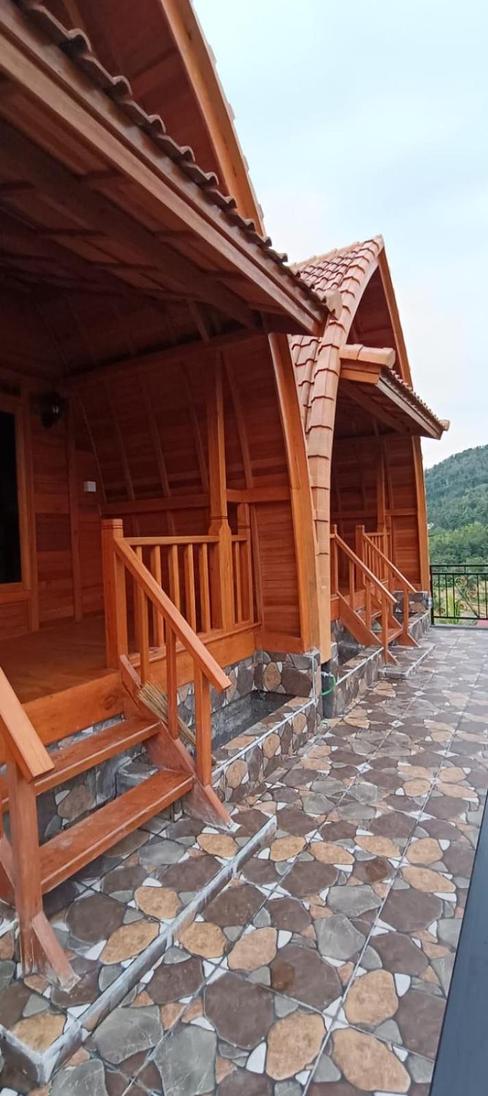 Giri Swari Homestay Сідемен Екстер'єр фото