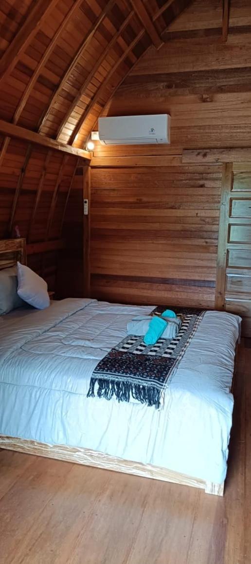 Giri Swari Homestay Сідемен Екстер'єр фото